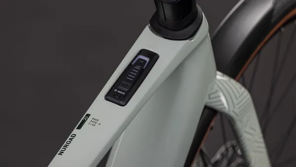 Cube Nuroad Hybrid C:62 Race Race FE - Image 2